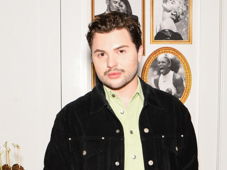 ian-michael-crumm-gives-back-with-a-bash cover image