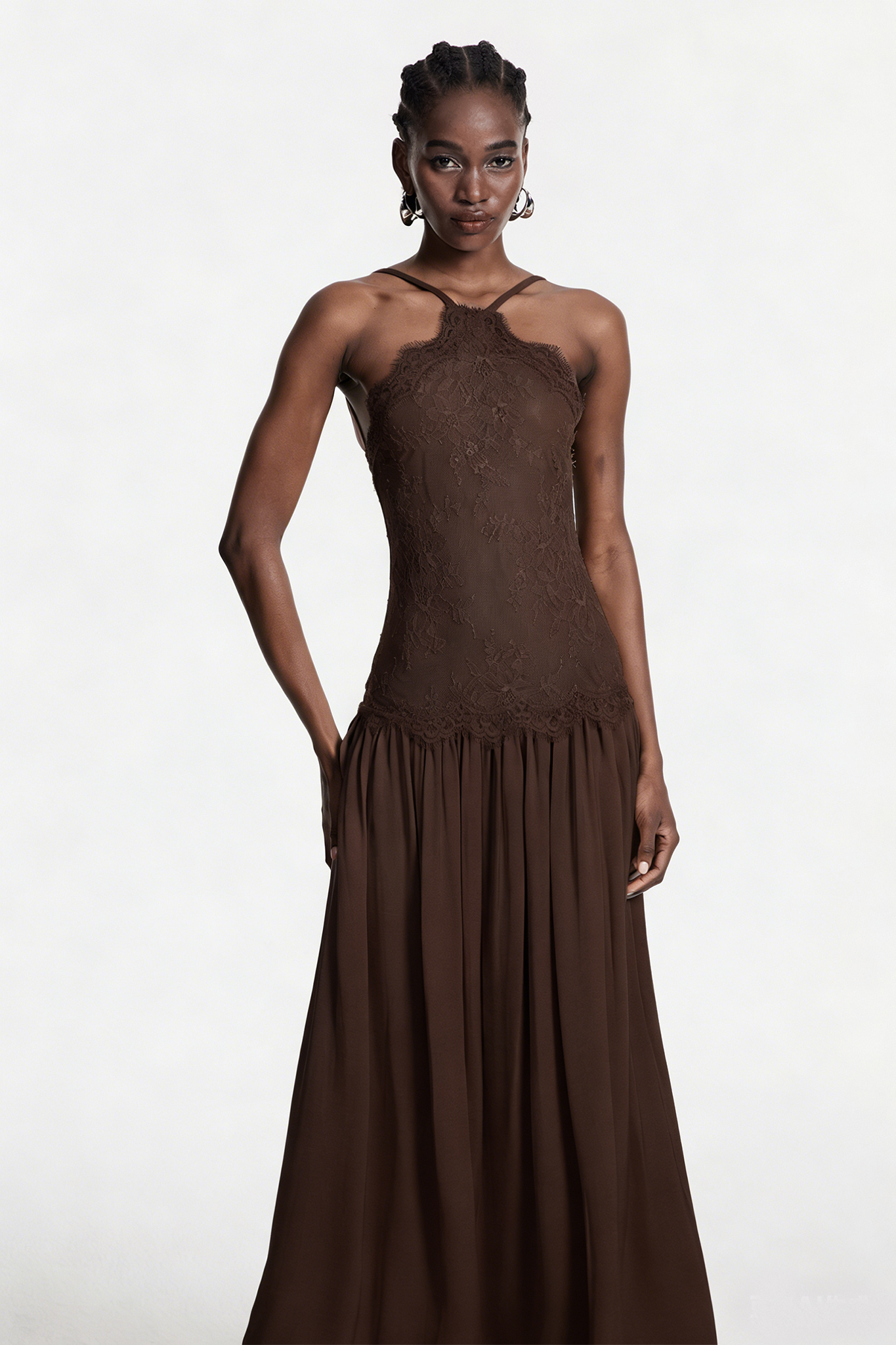 Innovare Denim | Cadwalader Lace Floral Ruch Maxi Dress