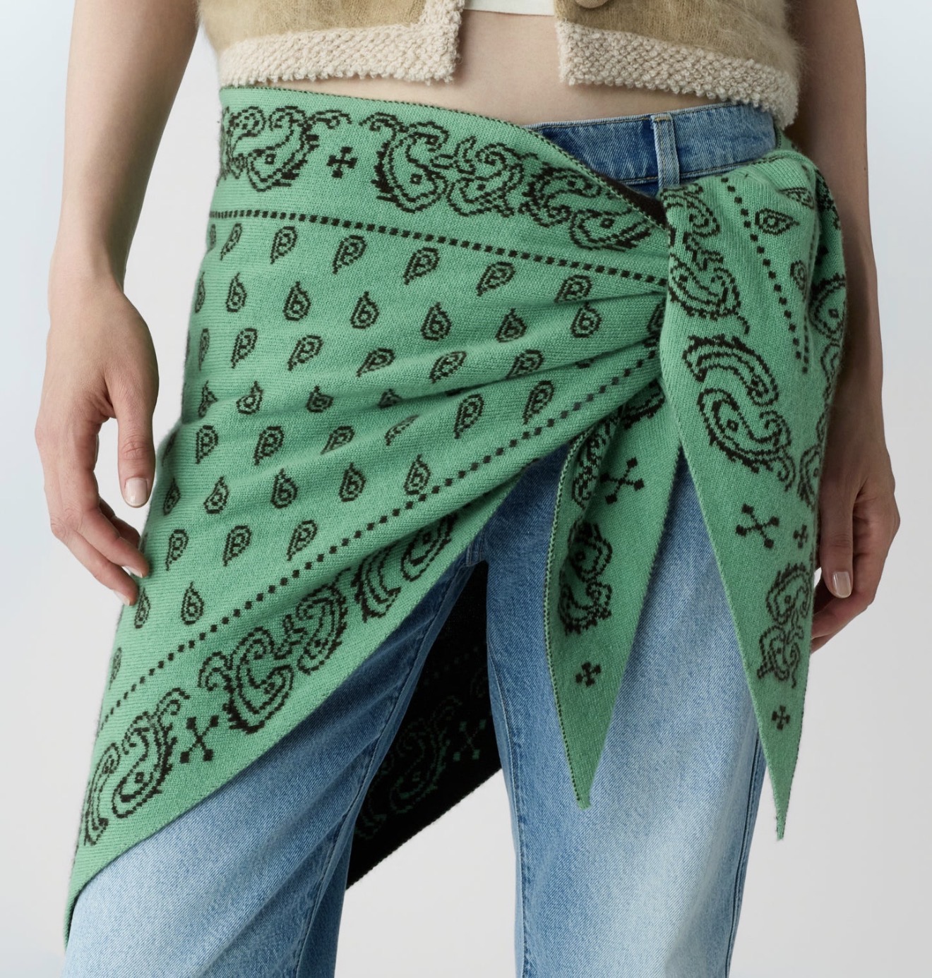 GUEST IN RESIDENCE | The Wild Rag Scarf