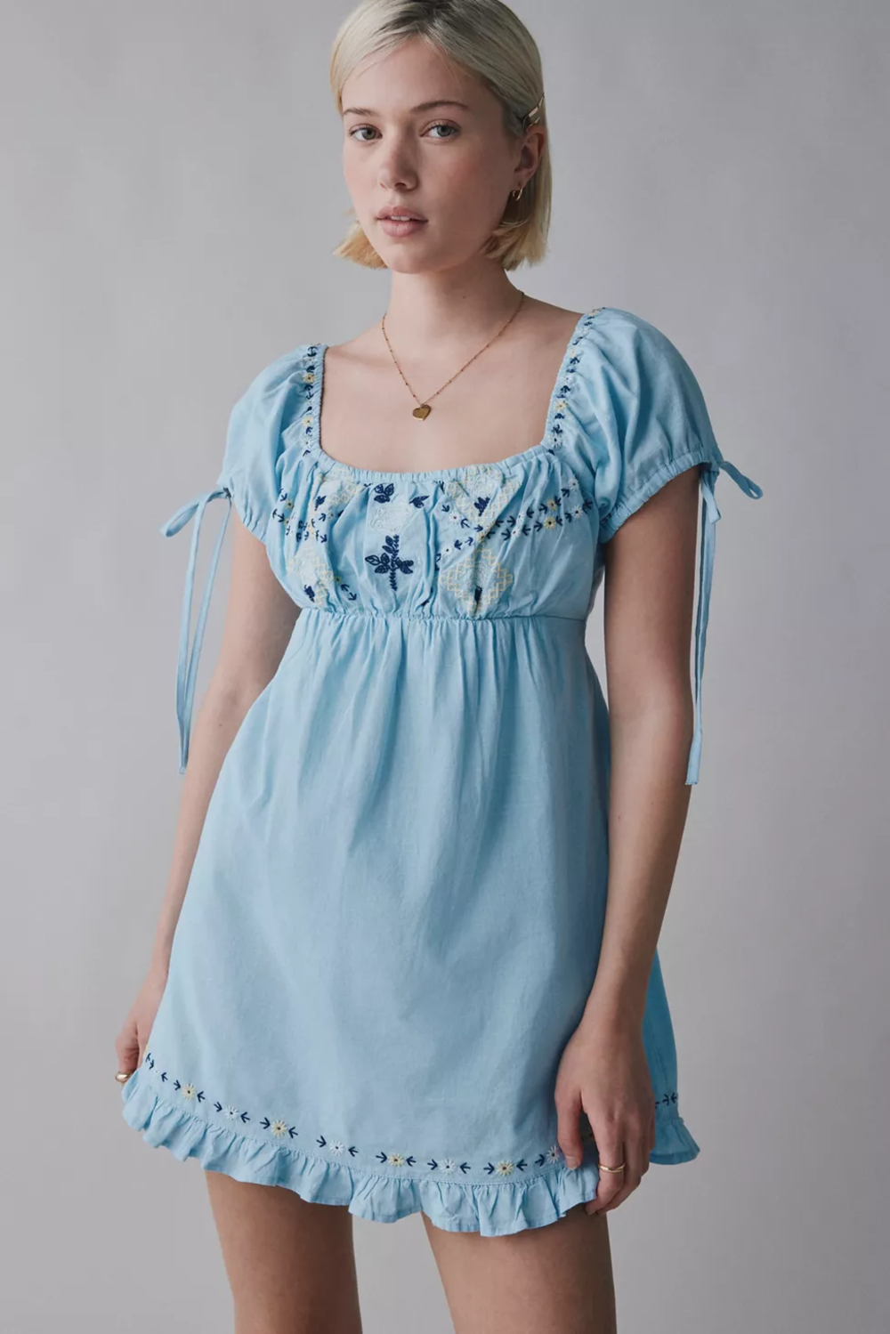 Kimchi Blue | Marcella Embroidered Tie-Back Babydoll Mini Dress Kimchi Blue | Marcella Embroidered Tie-Back Babydoll Mini Dress