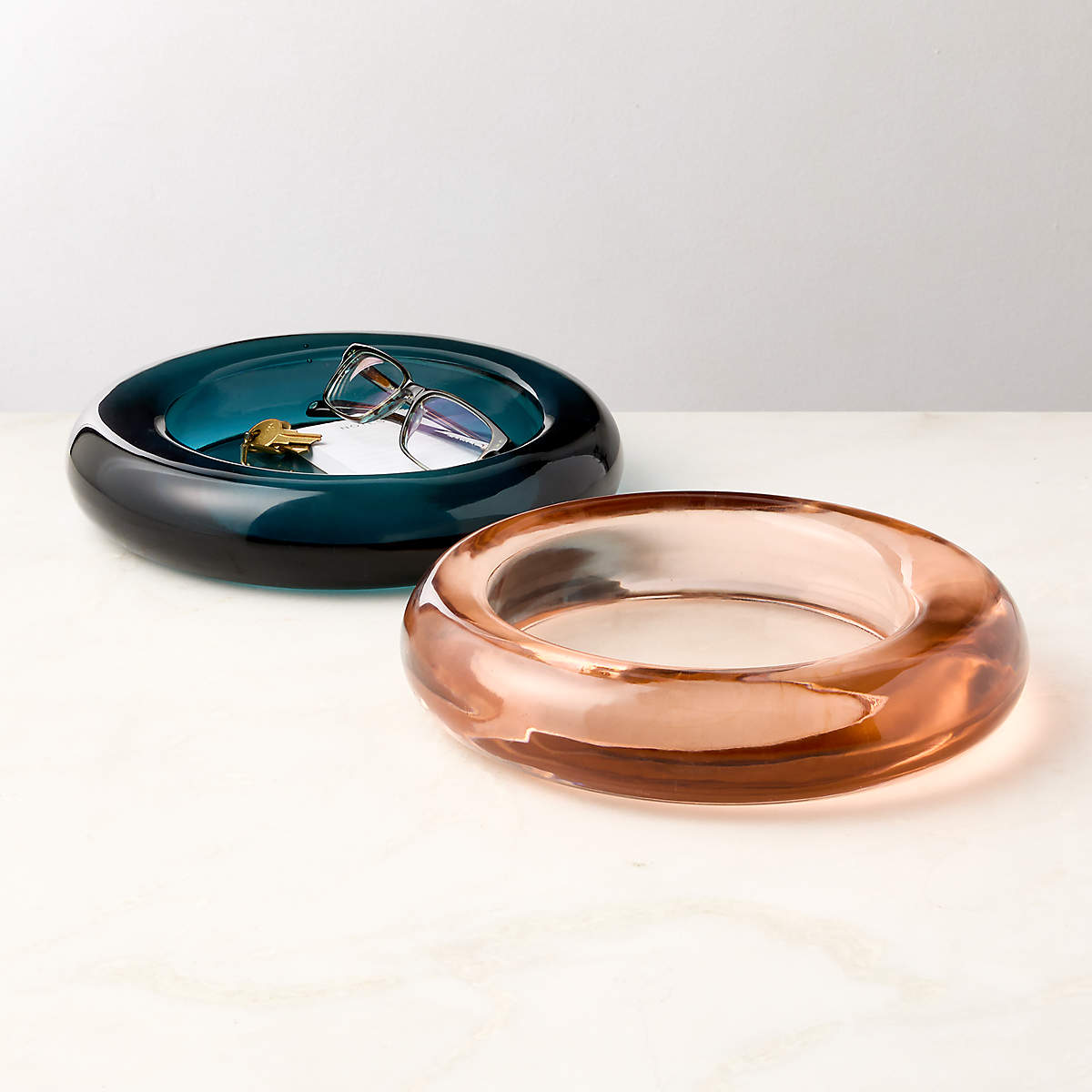 Bangle Dirty Rose Glass Decorative Bowl