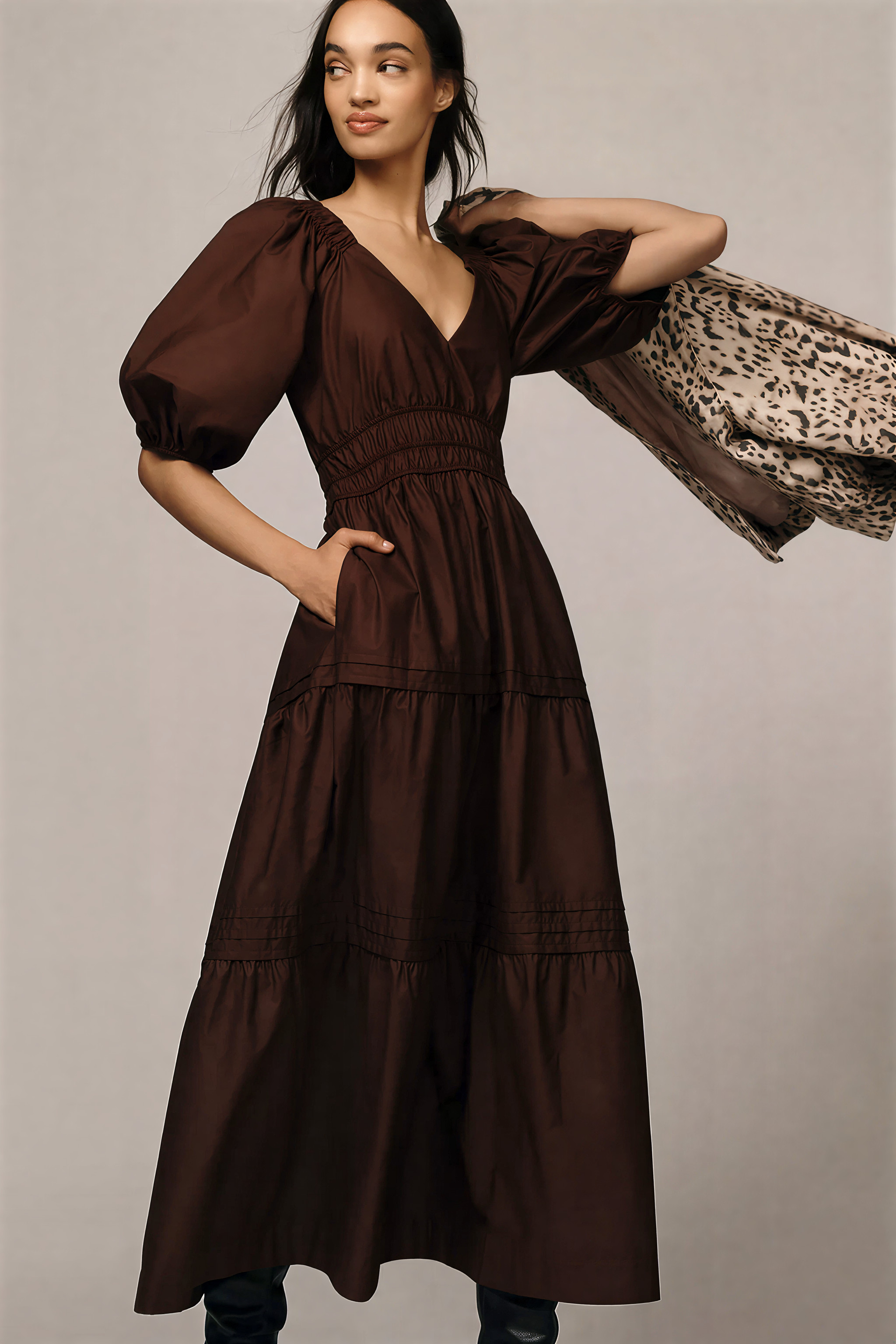 english factory puff sleeve textured midi shirt dress Petite Smocked Midi Dress GREEN / XS-P