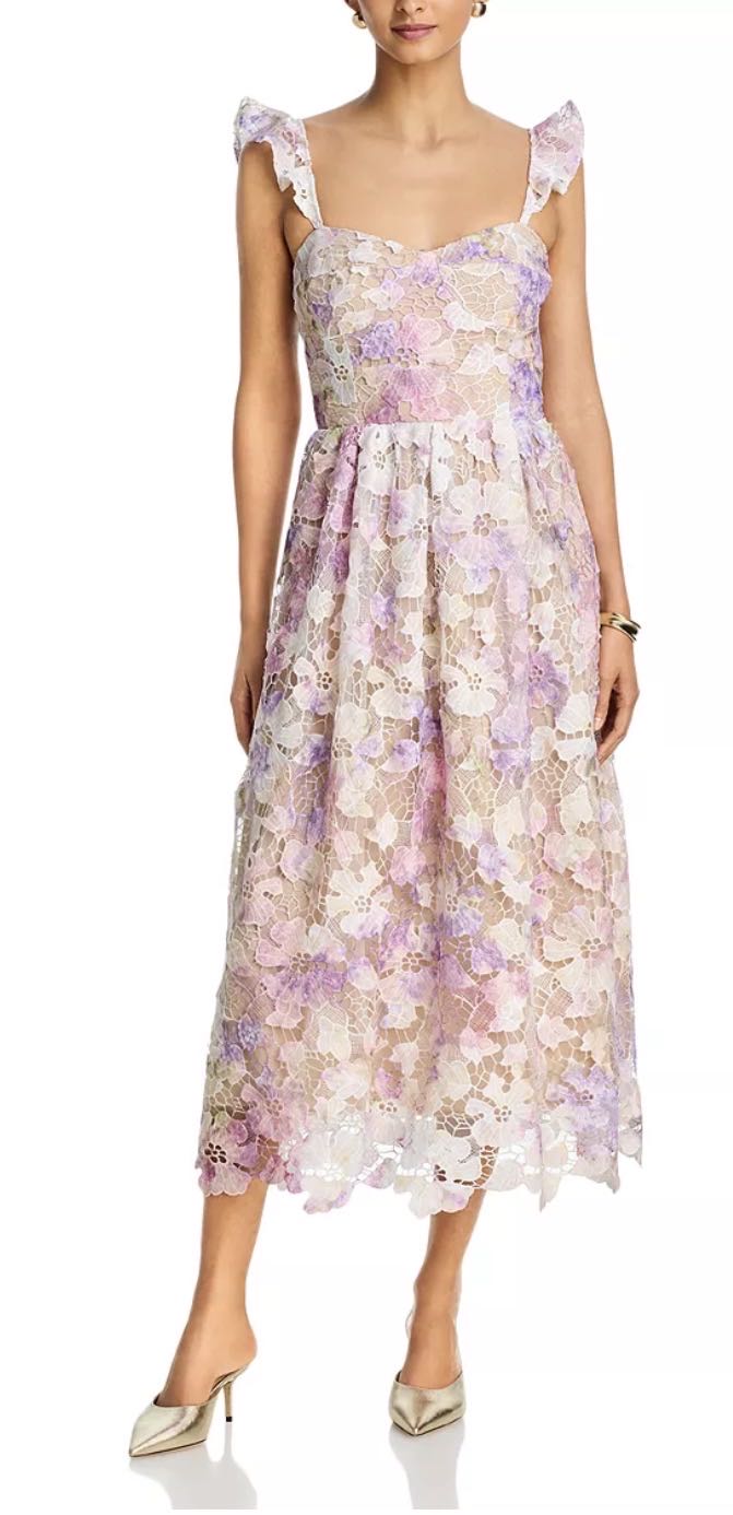 shoes to wear with purple lace dress How To Style A Lavender Lace Dress For Any Occasion