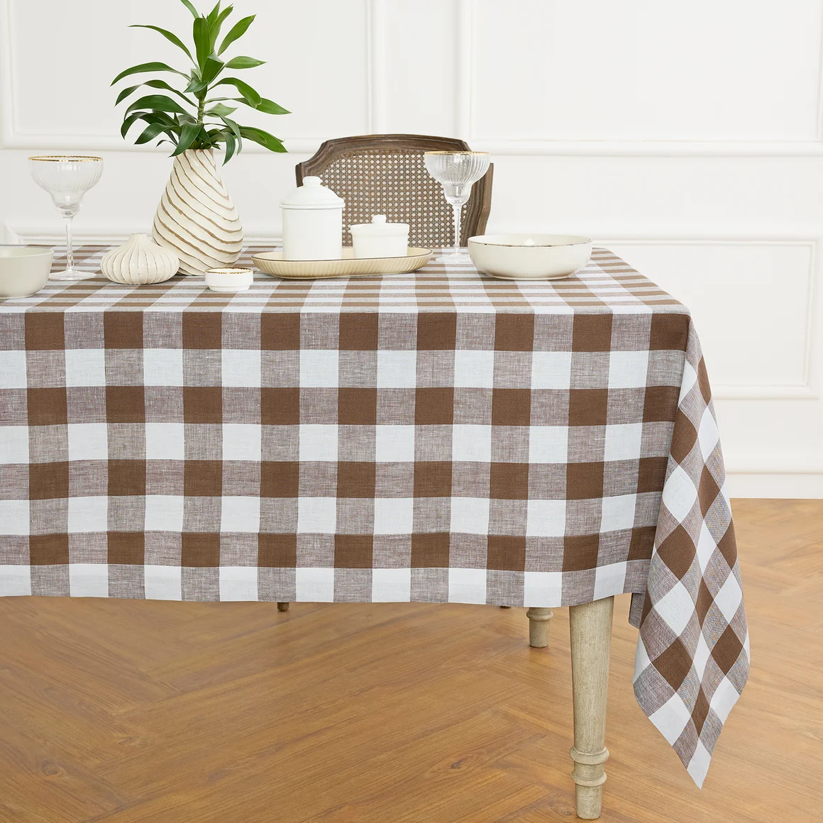 SOLINO HOME - Buffalo Check Tablecloth in Coco Brown