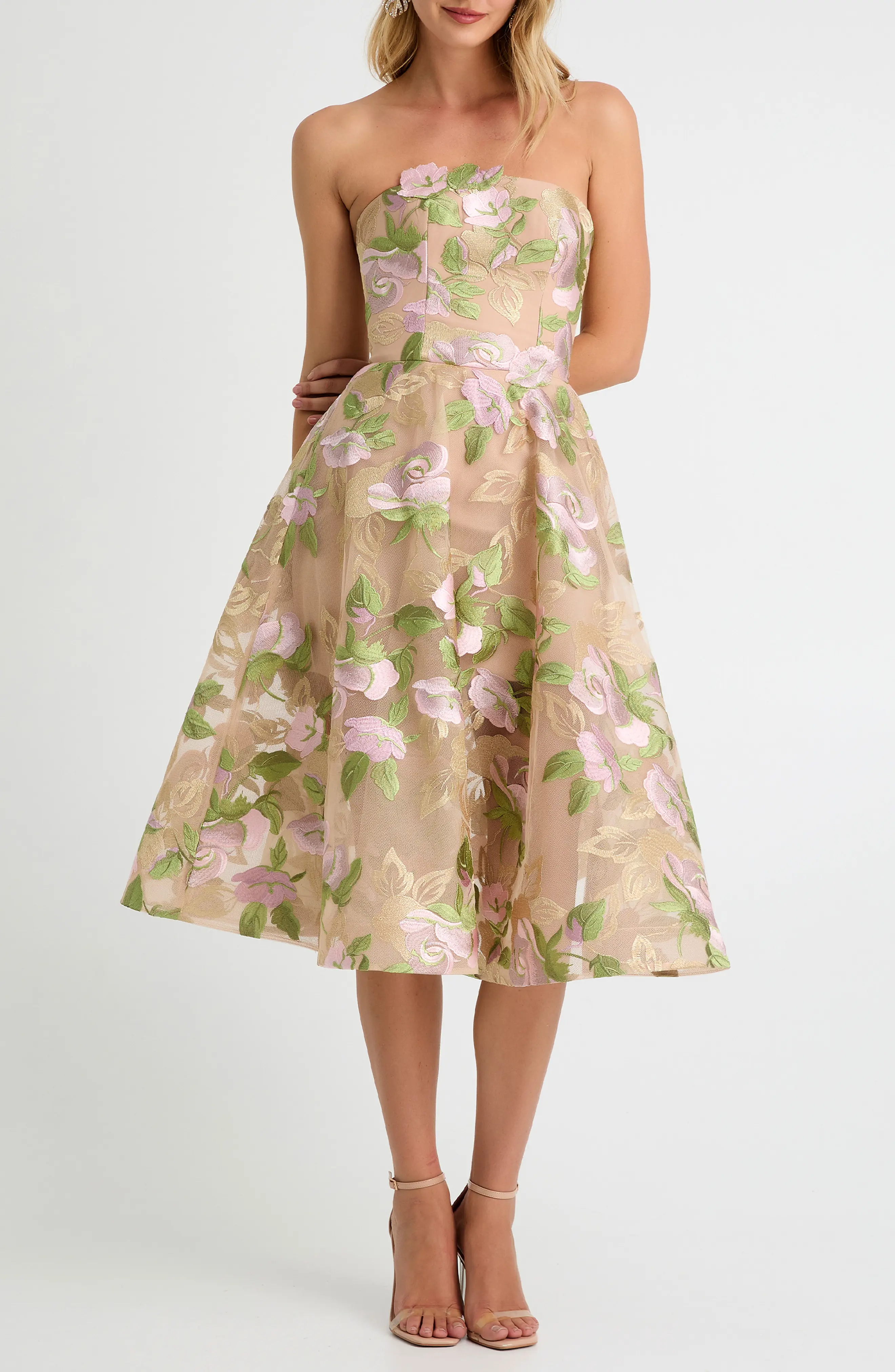 Helsi | Noemi Embroidered Floral Strapless Cocktail Dress